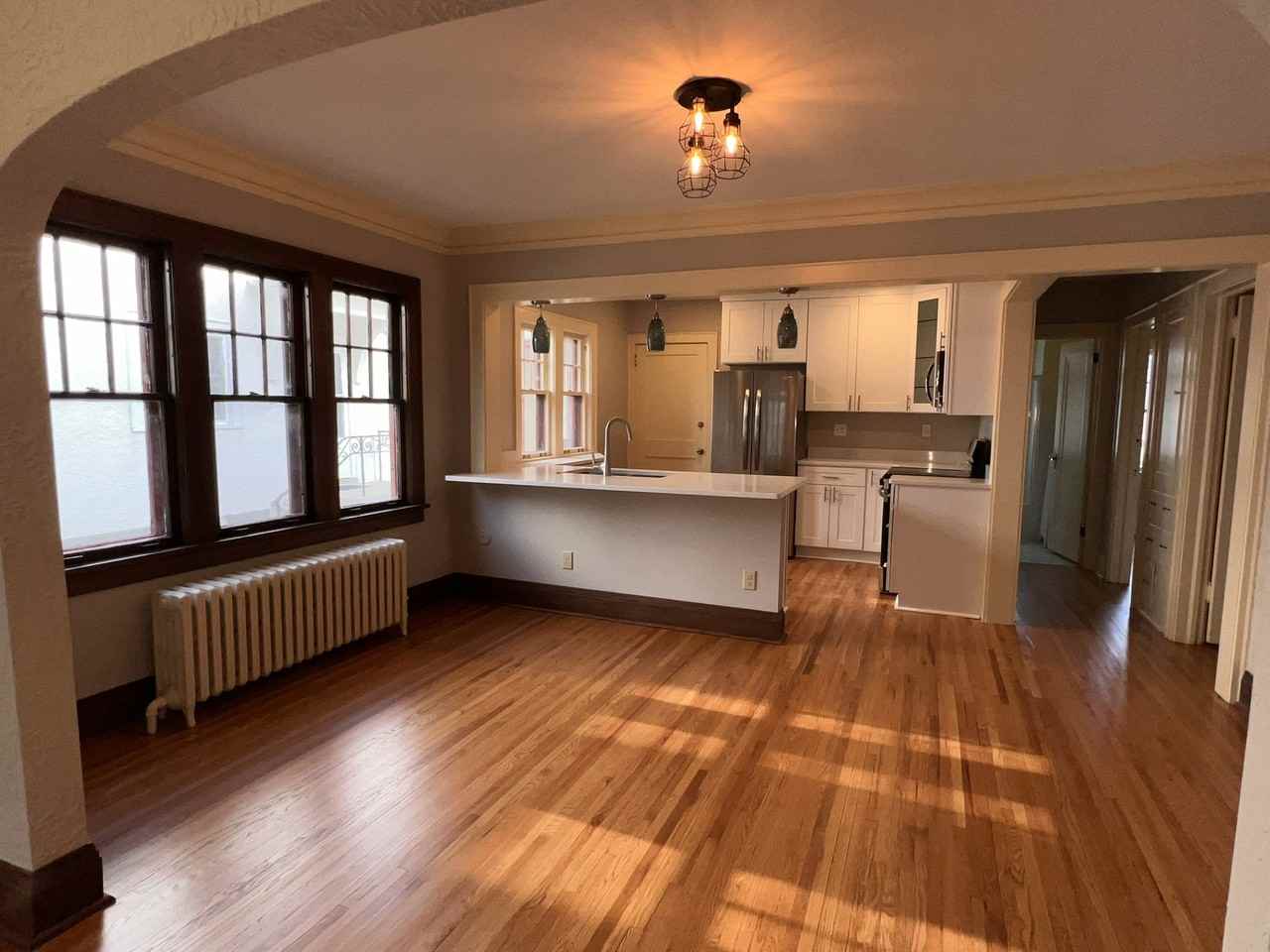 2114 Randolph Ave - Photo 6 of 13