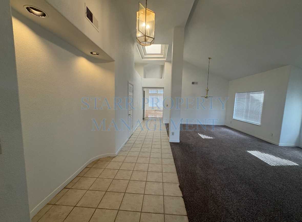 1473 Kimiyo St - Photo 2 of 24