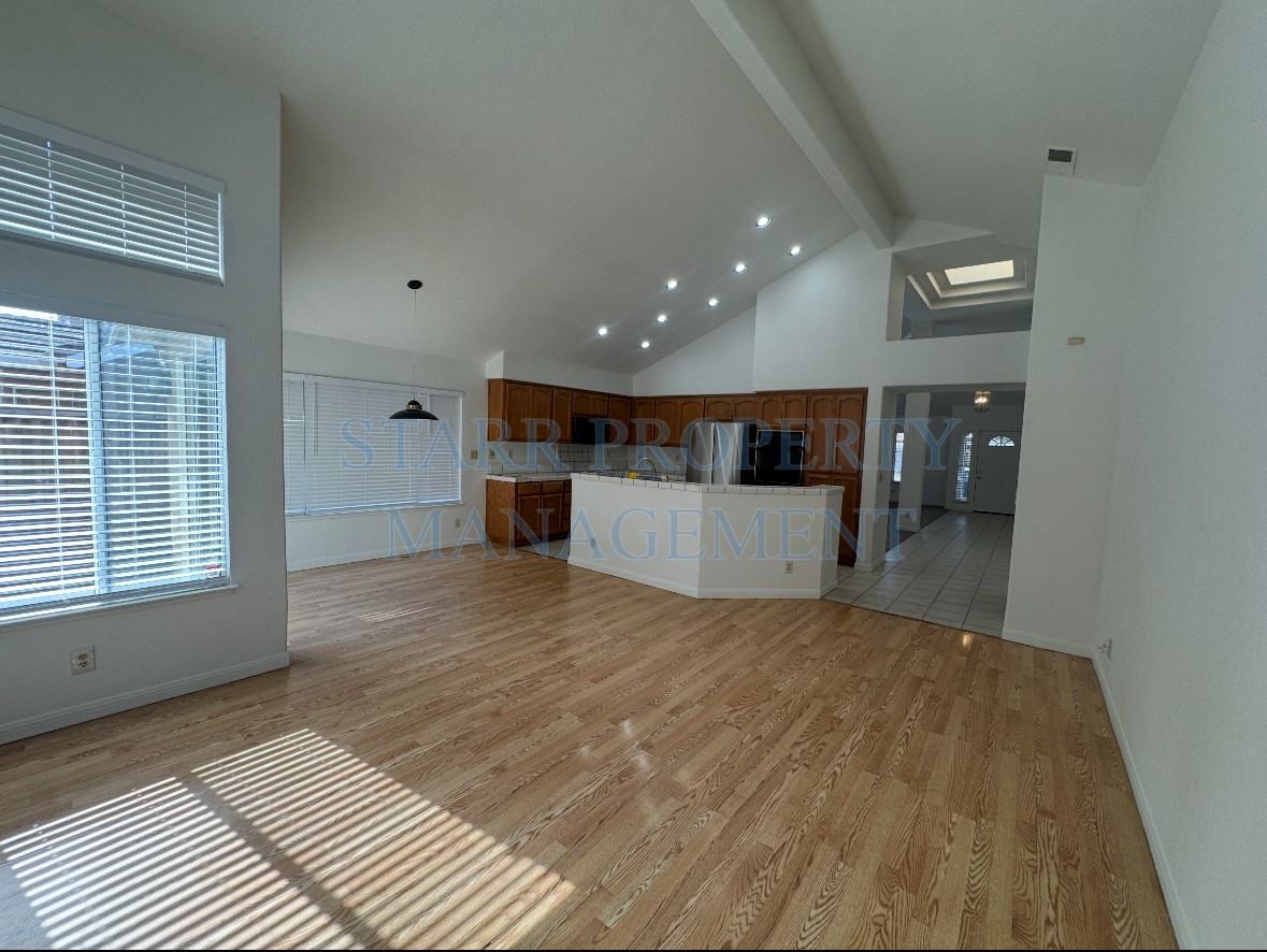 1473 Kimiyo St - Photo 6 of 24