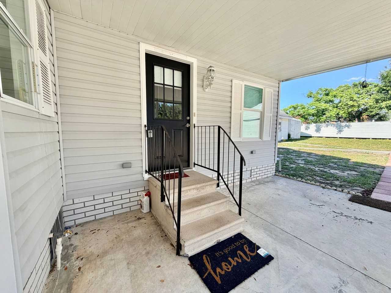 36832 Wilmington Rd - Photo 2 of 29