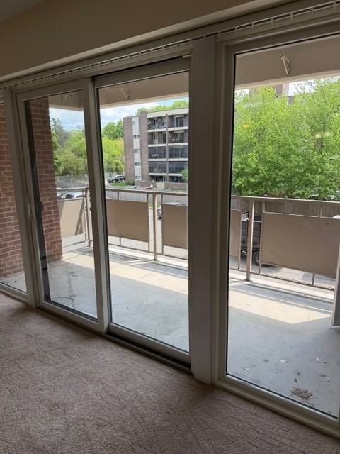 Main St #2L - Photo 4 of 16