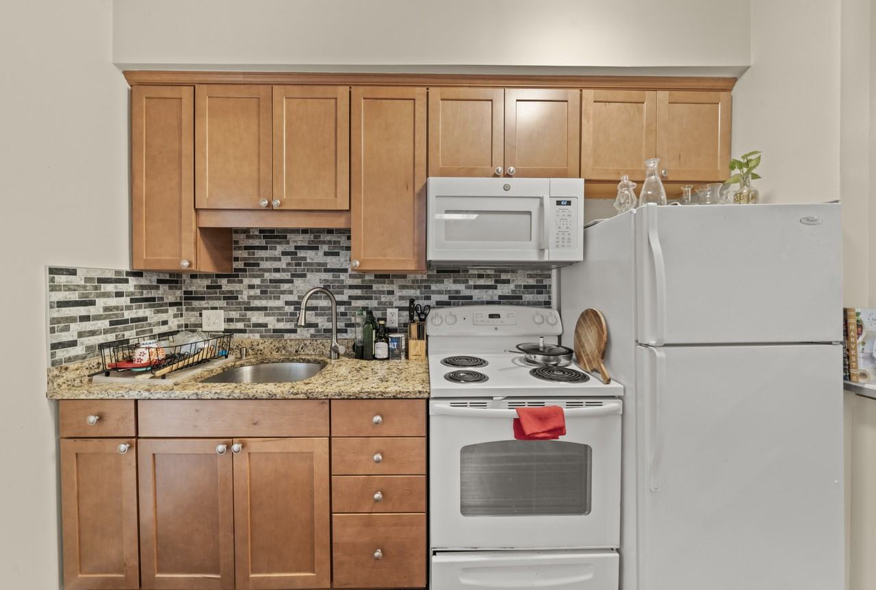 11 Wigglesworth St #3 - Photo 3 of 16