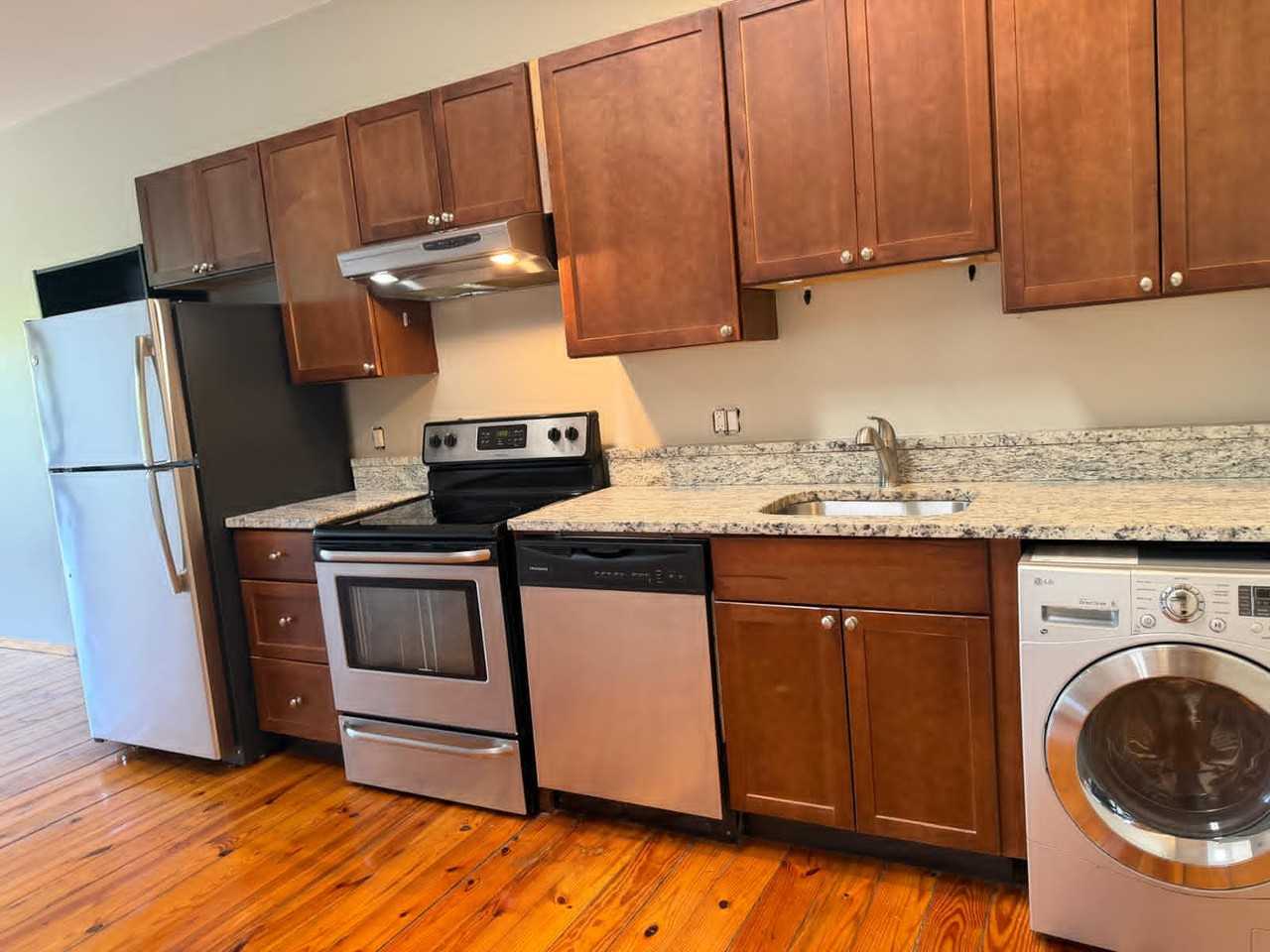 600 Columbia Rd #25 - Photo 3 of 4