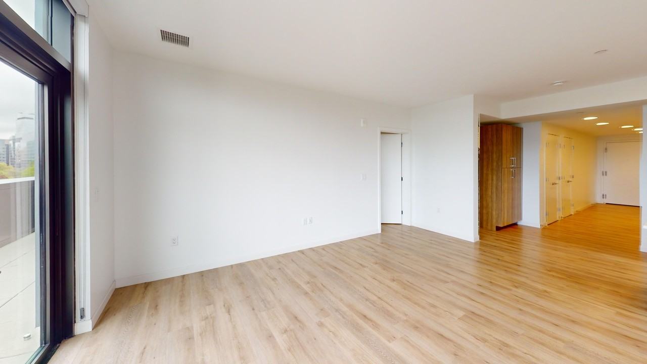 60 Kilmarnock St #842 - Photo 4 of 14