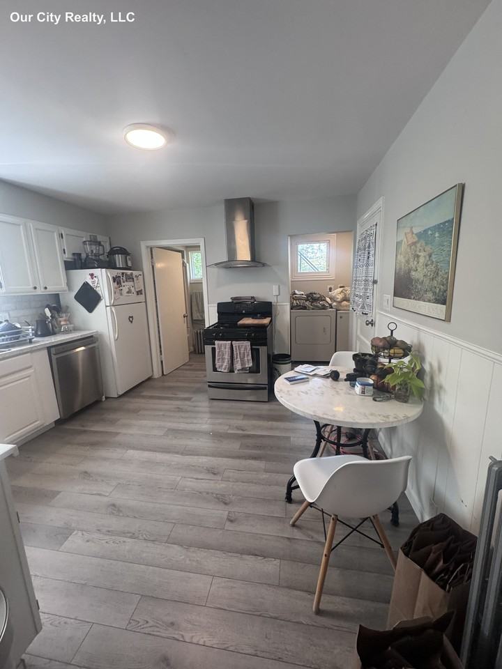 Conwell St #1 - Photo 3 of 24