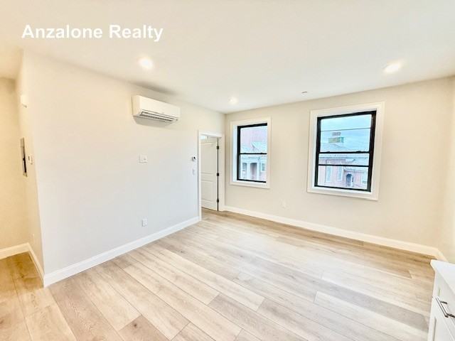 220 Winthrop St #302 - Photo 7 of 10