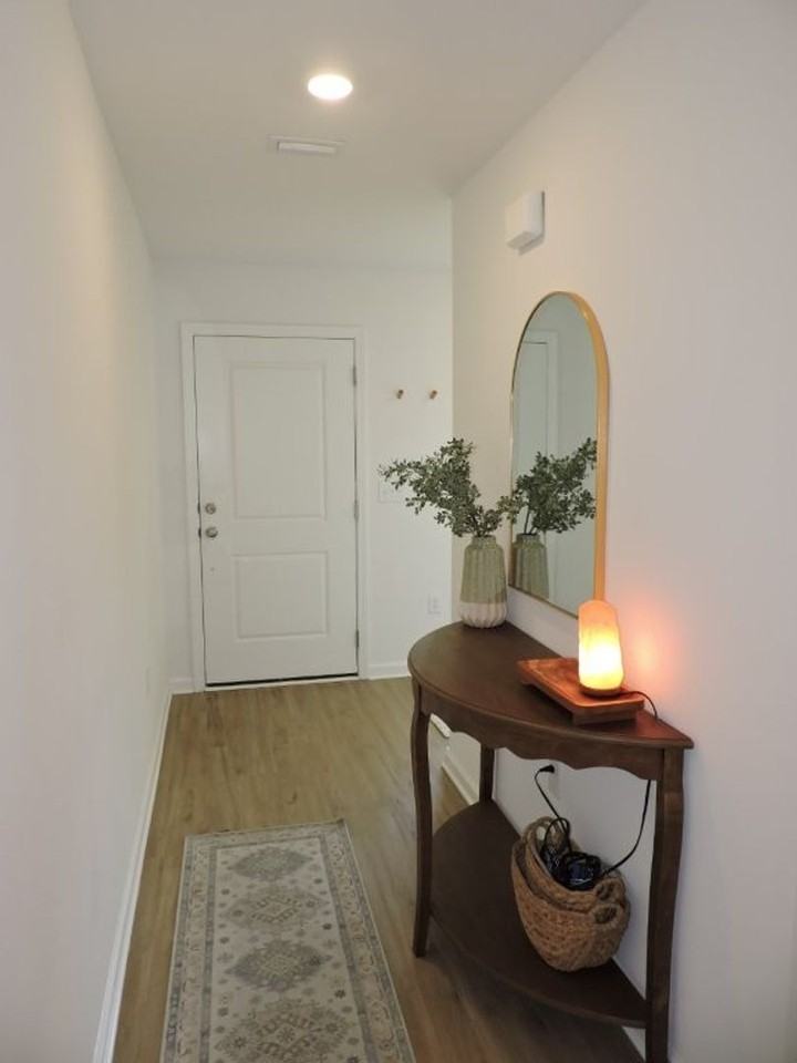 4664 Carlstrom Ln - Photo 2 of 28