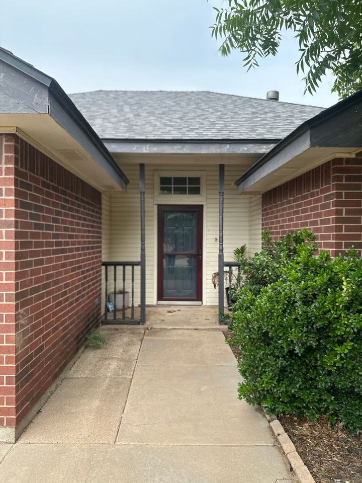 3858 Notre Dame Cir - Photo 2 of 22