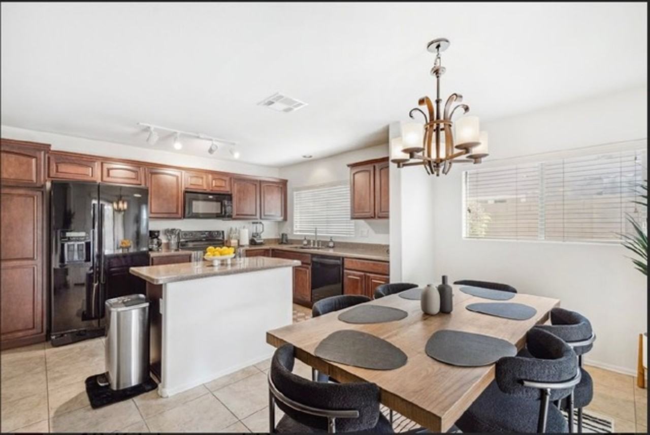 4931 Santana   4931 N 108th Dr. - Photo 5 of 16