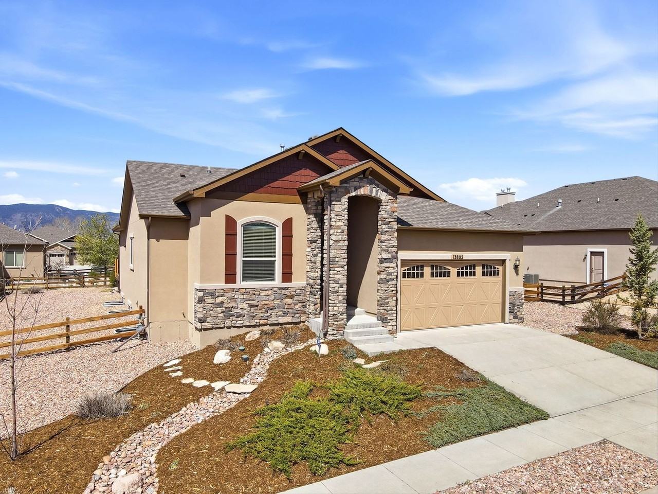 13802 Windrush Dr - Photo 2 of 45