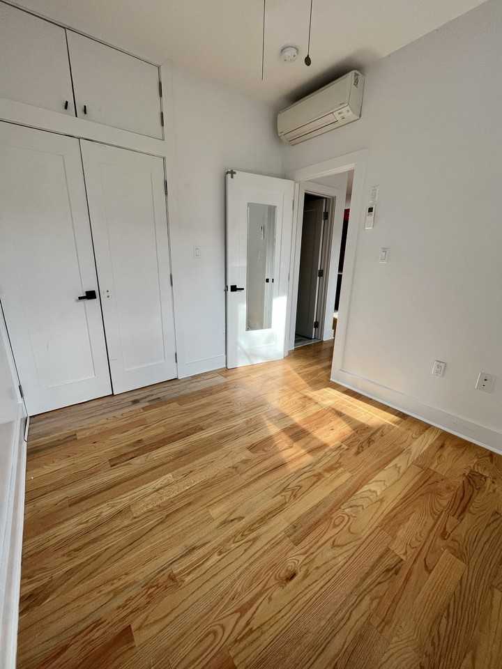 930 Dekalb Ave #2 - Photo 6 of 9
