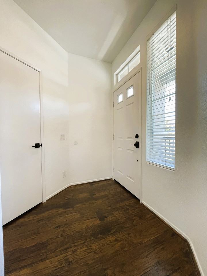 10776 Sabre Hill Dr #249 - Photo 3 of 17