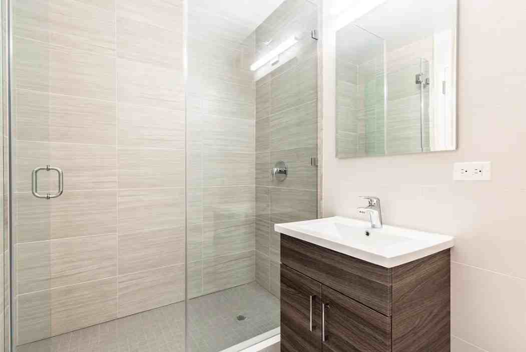 251 W 48th St #23D - Photo 5 of 9