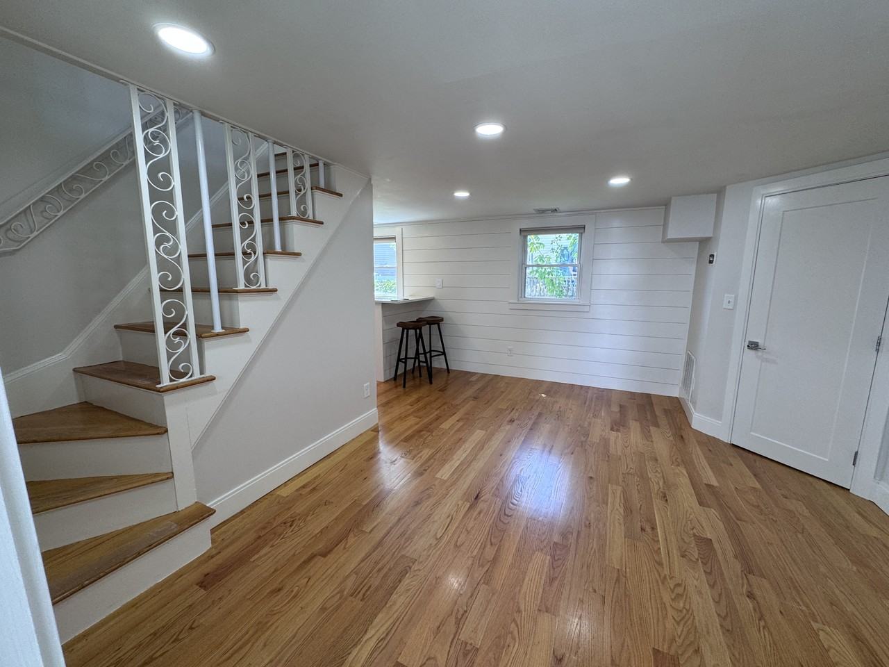 11 Bell St #1 - Photo 4 of 23