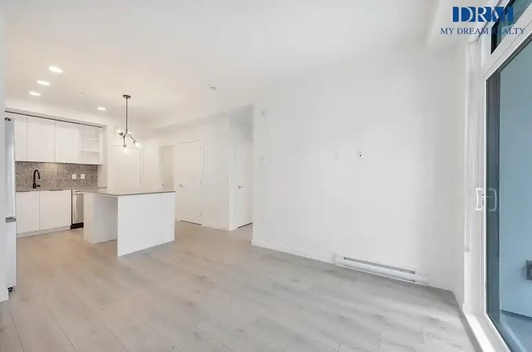7936 206 St #D198 - Photo 5 of 18