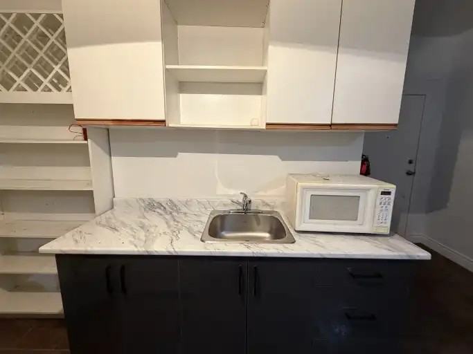 66 St. Paul St - Photo 2 of 9