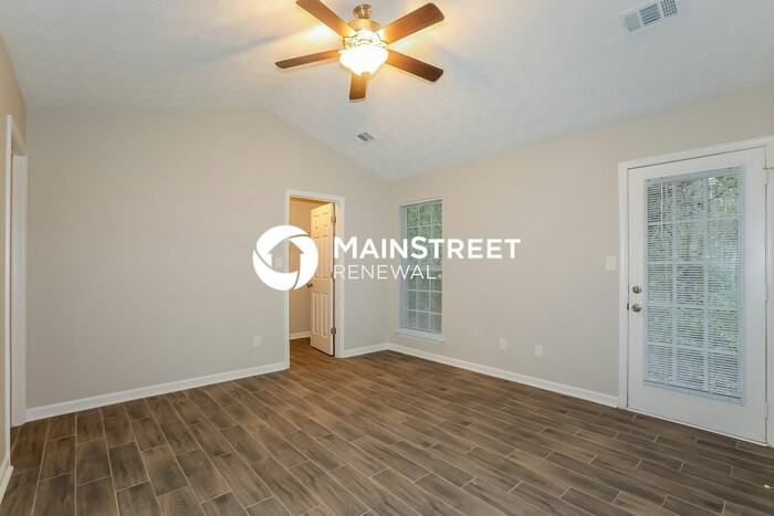1050 Overlook St - Photo 7 of 16