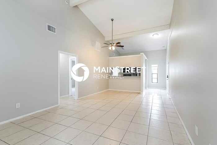 3320 Timberline Rd W - Photo 3 of 15