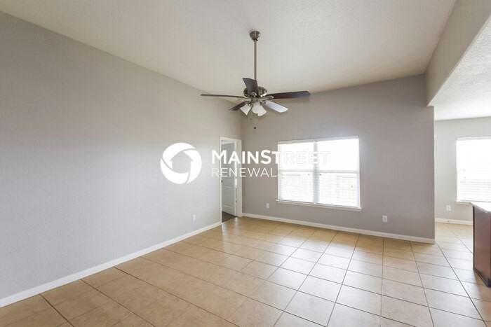 4614 Media Mdw - Photo 2 of 14