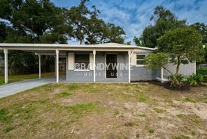 featured image of 1206 E Camellia Dr