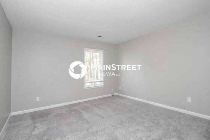 1620 Stoneybrook Dr - Photo 7 of 16