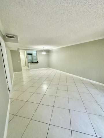4120 Union Square Boulevard - Photo 4 of 8
