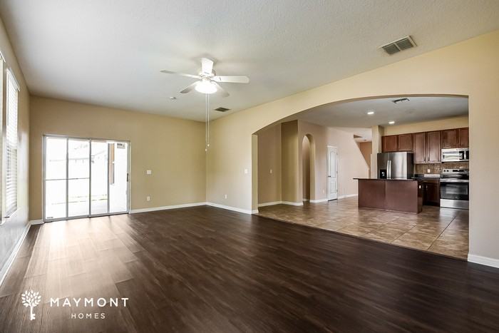 2420 Plantation Oak Dr - Photo 5 of 15