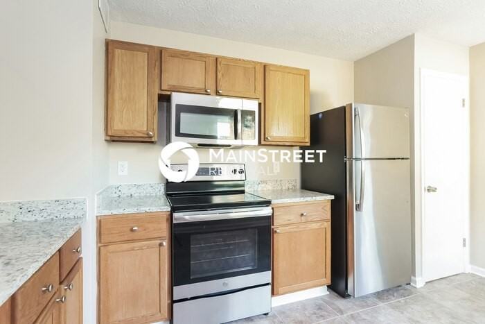1151 Milwaukee Ct - Photo 6 of 16