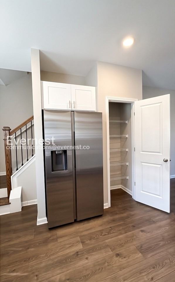 250 Tara Ct - Photo 7 of 24