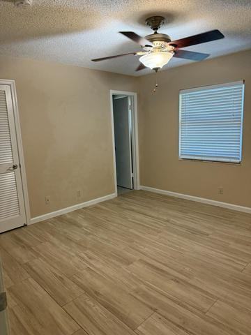 9129 West Highland Pines Boulevard - Photo 3 of 8