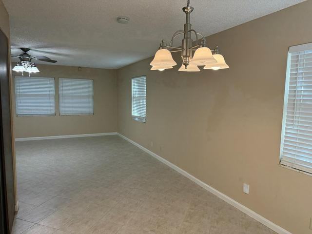 9129 West Highland Pines Boulevard - Photo 6 of 8