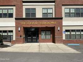 featured image of 733 Broadway #302