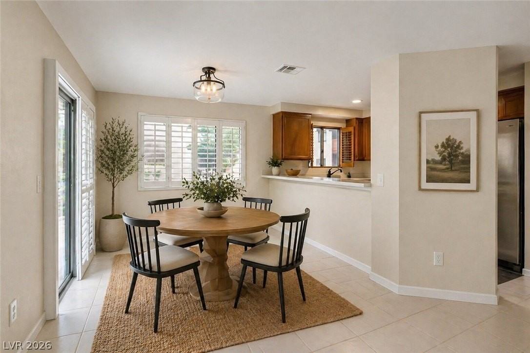6885 Tamarus St #101 - Photo 4 of 36