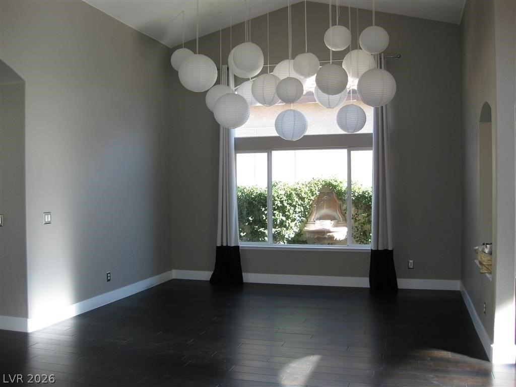 2994 Matese Dr - Photo 7 of 33
