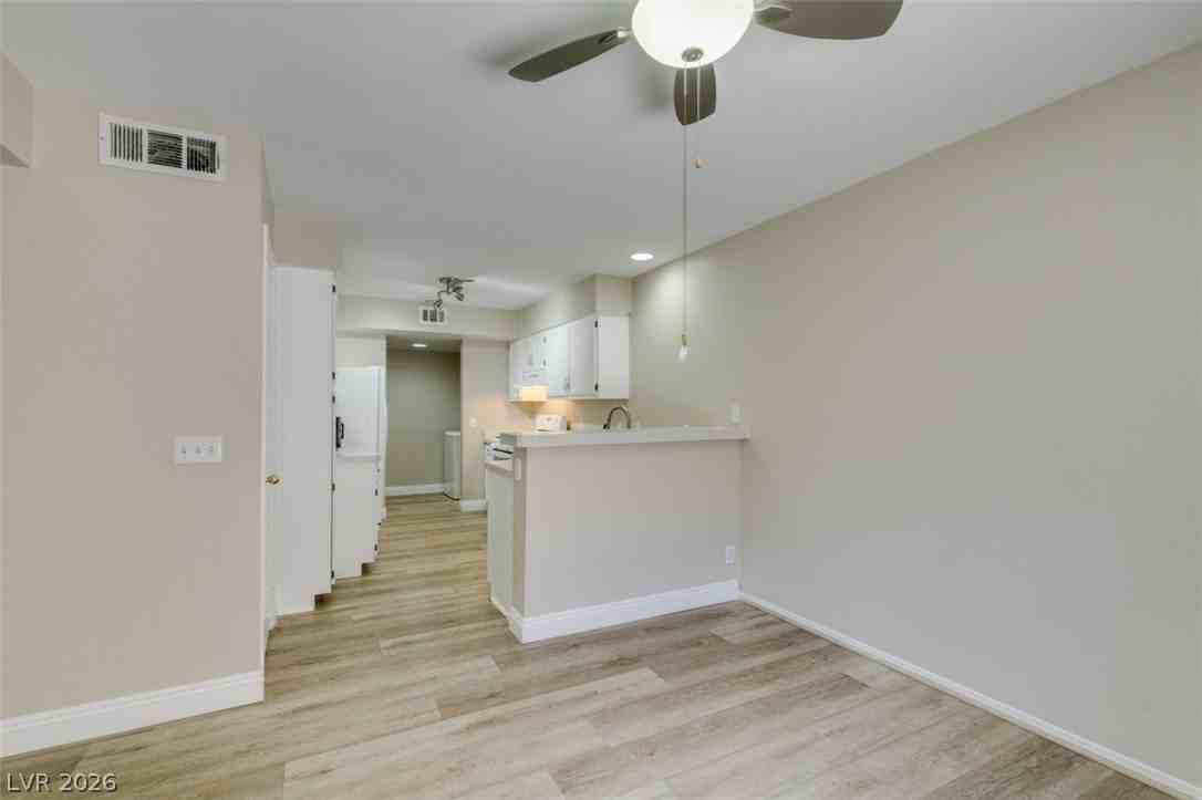 2840 Cool Water Dr - Photo 2 of 41