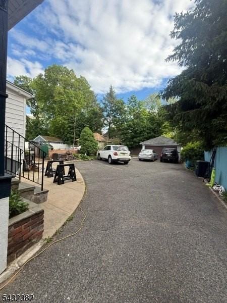 558 Argyle Ave #2 - Photo 2 of 2
