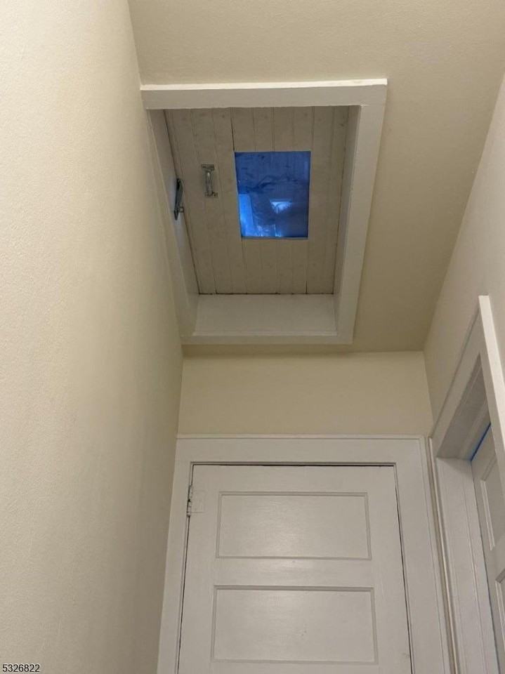319 Lathrop Ave #2 - Photo 4 of 24