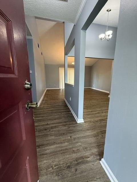 3425 Featherston Dr - Photo 4 of 11