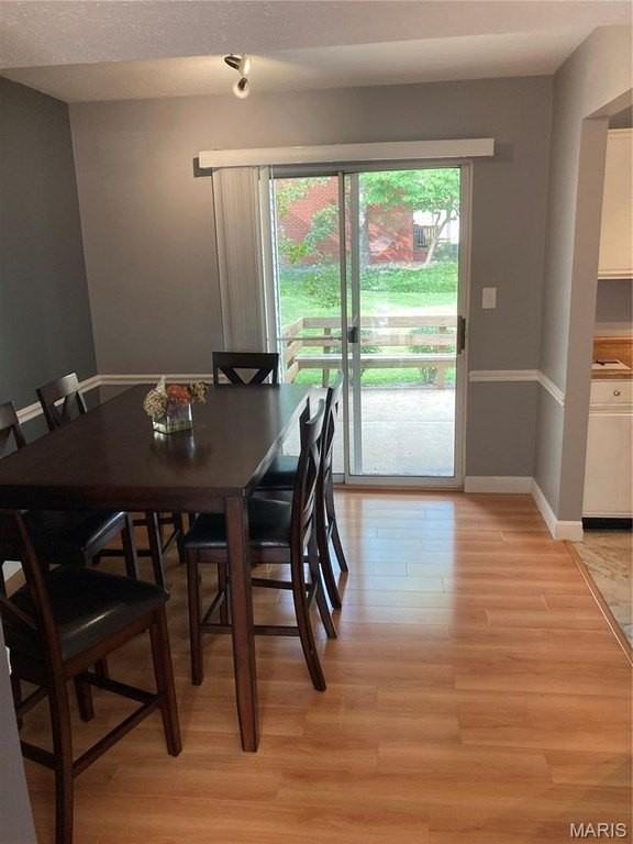 1520 E Swan Cir - Photo 6 of 15