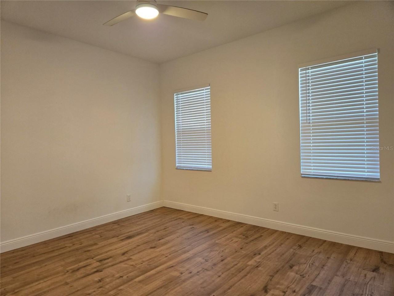 1244 Kersfield Cir - Photo 6 of 22