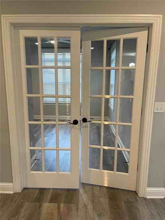 2310 Sw Poppy St #1 - Photo 3 of 22