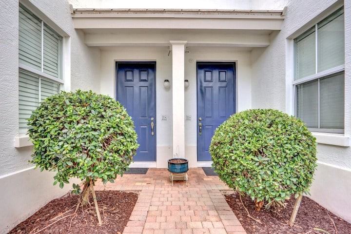 4137 Darlington Street - Photo 5 of 8