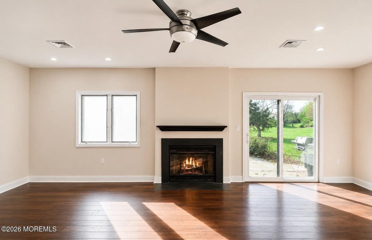 201 Pear Dr - Photo 6 of 28