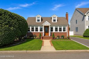 featured image of 1901 Meadow Rd