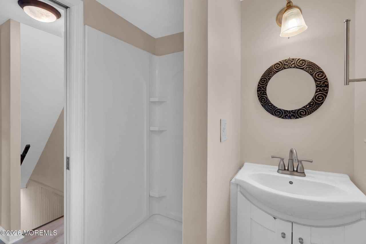 1802 Pine Ter #2 - Photo 6 of 9