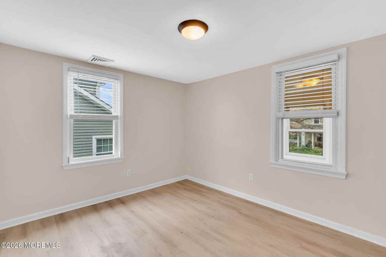 1802 Pine Ter #2 - Photo 7 of 9