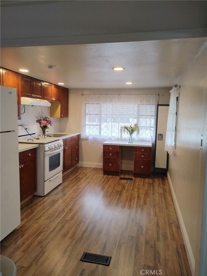 1255 Amethyst Ave #48 - Photo 2 of 8