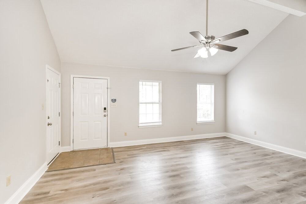 3030 Caitlynn Cir N - Photo 5 of 16
