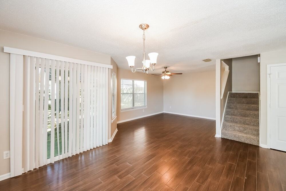 8775 Ivey Rd - Photo 6 of 17