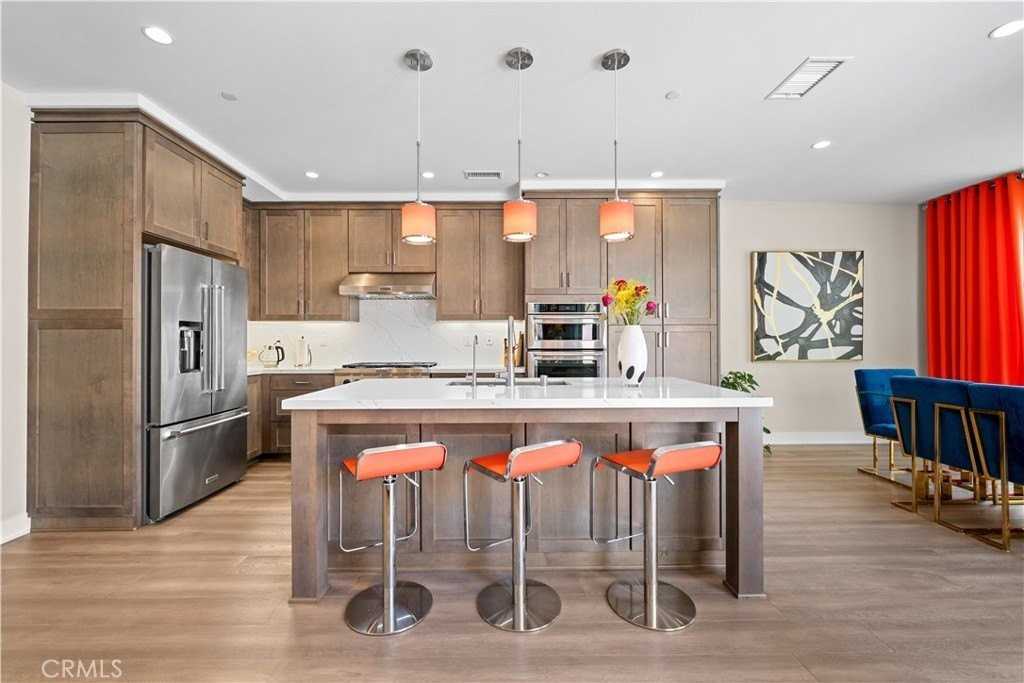 216 Oceano - Photo 4 of 50